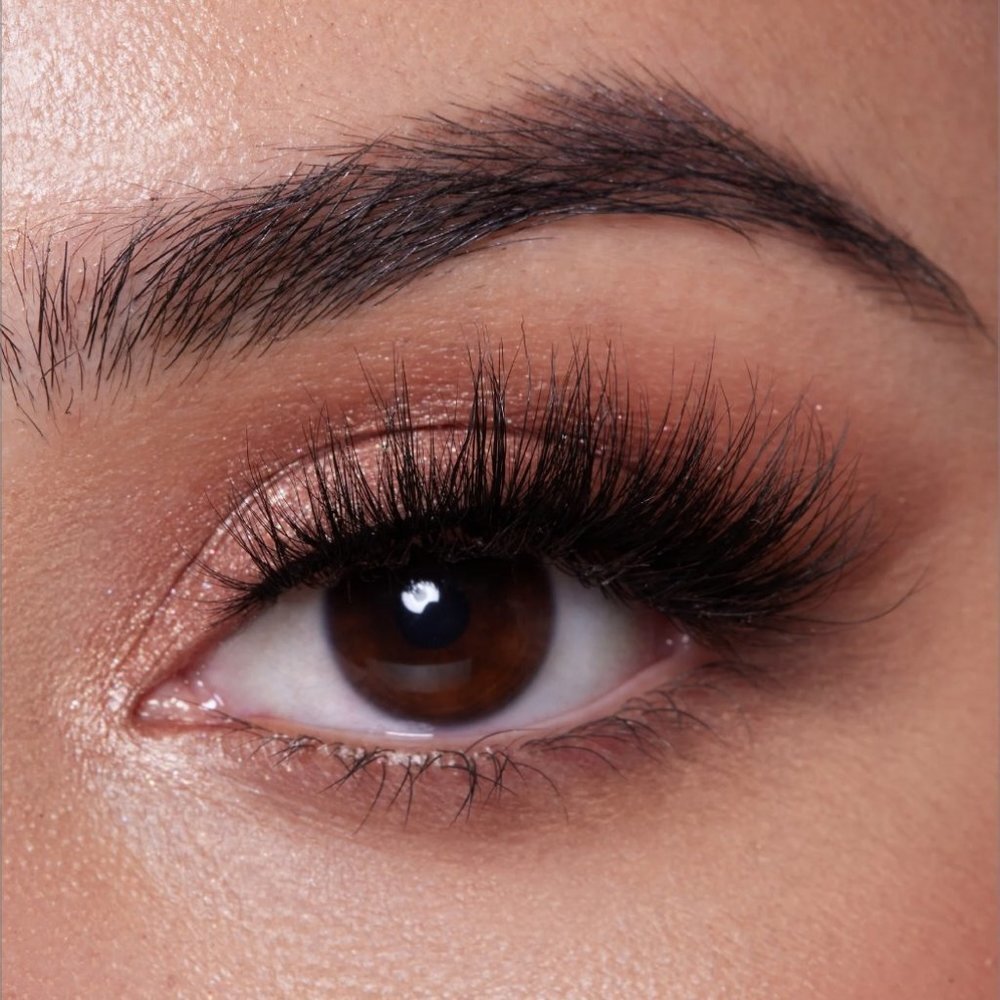 NWT Lilly Lashes 3D Faux Mink Lashes - Mykonos